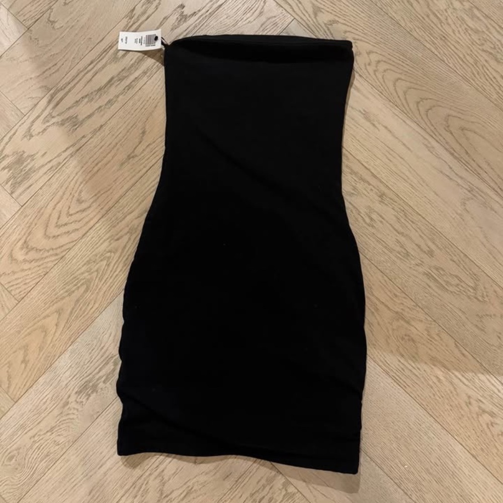 Black Strapless Aritzia Dress